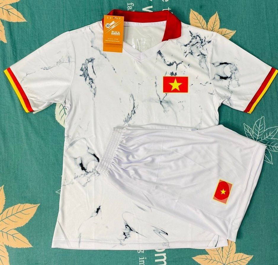 Bộ quần áo bóng đá trẻ em người lớn tuyển Việt Nam 3 màu ĐỒ TẬP TỐT