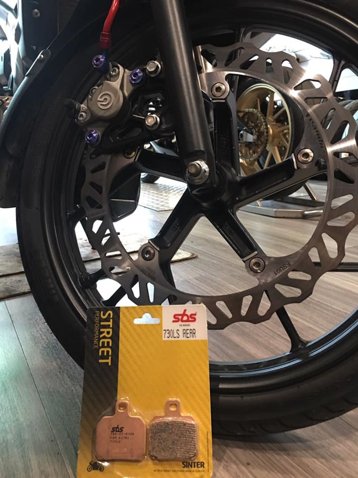 [Motoworld Phân Phối] Bố Thắng Heo Brembo 2Pis Đối Xứng SBS 730LS