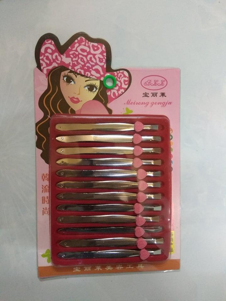 2 vỉ nhíp nhổ râu cô gái đẹp ( 24 cái )