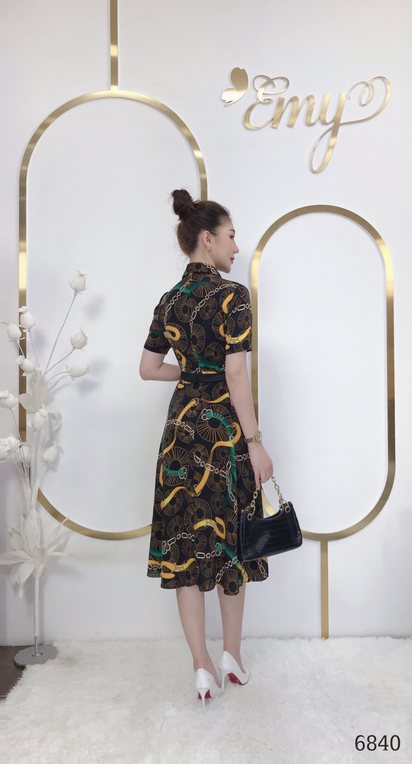 Đầm EMY EM6840 Xoè Lụa Mango