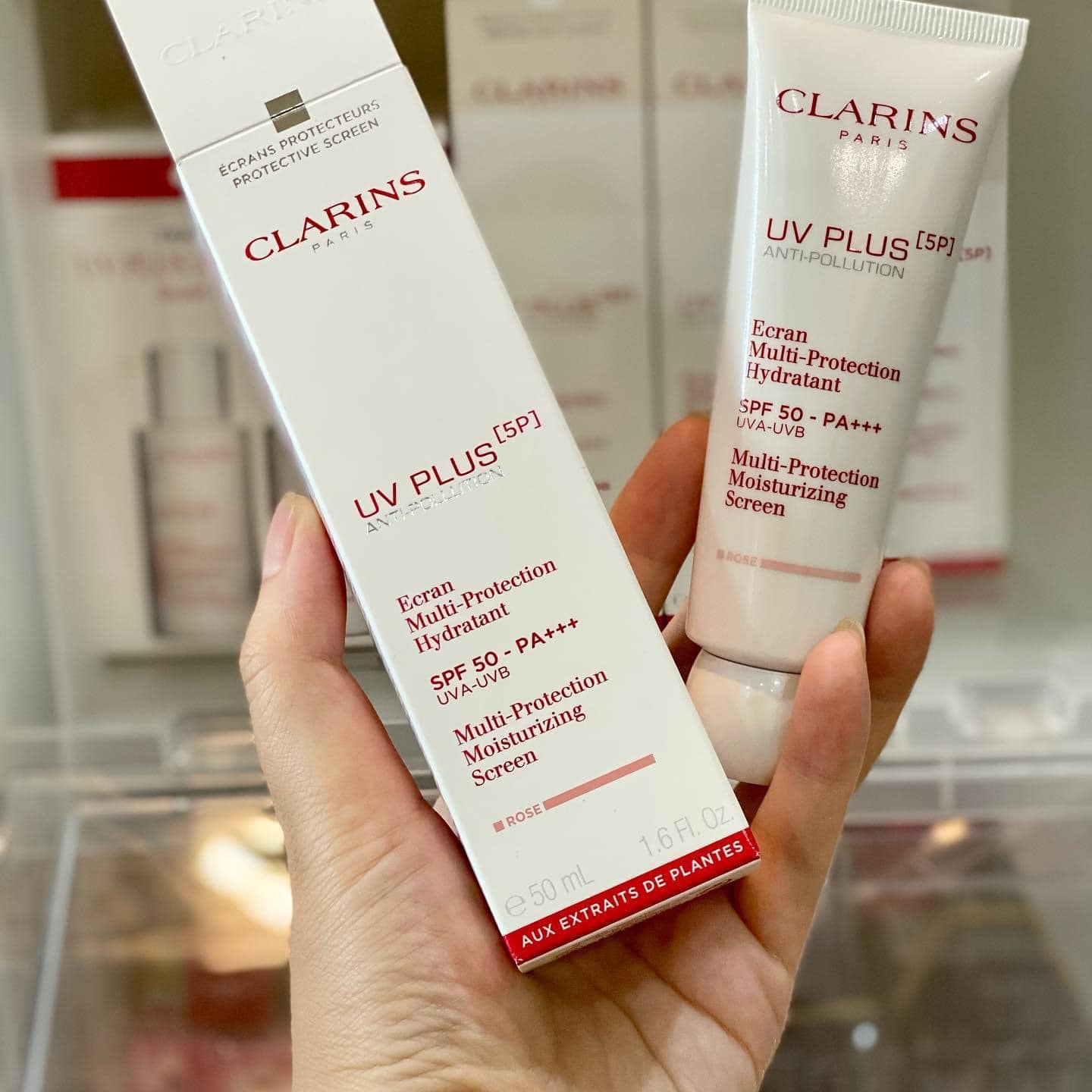 Mẫu mới - kem chống nắng clarins hồng - kem chống nắng nâng tone da clarins rose - fullsize - 50ml