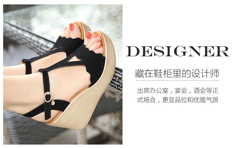 Dép đế xuồng quai lượn sóng