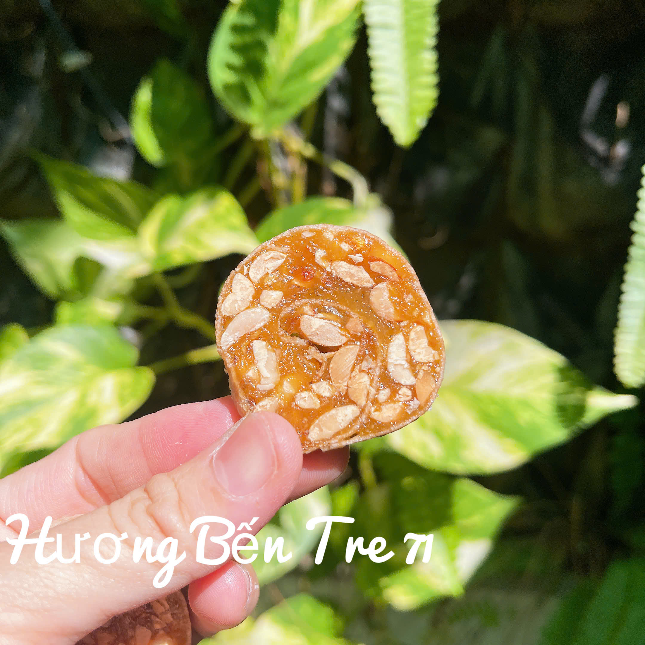 Kẹo khóm nguyên chất cuộn bánh tráng - Đặc sản Bến Tre - Kẹo chua ngọt rất dễ ăn