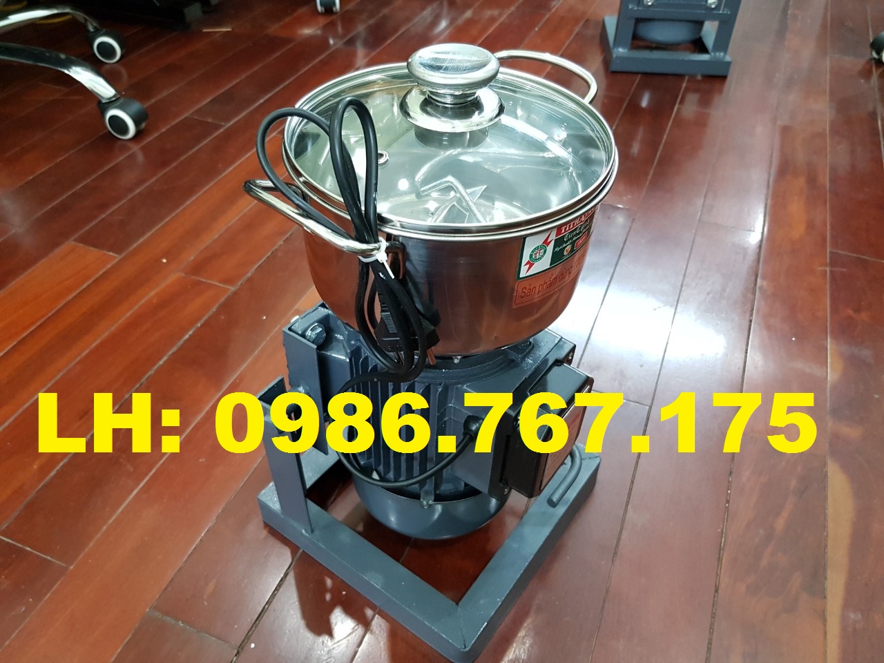 Máy xay thịt, làm pate, đánh chà bông, xay tỏi, ớt , củ quả 750W
