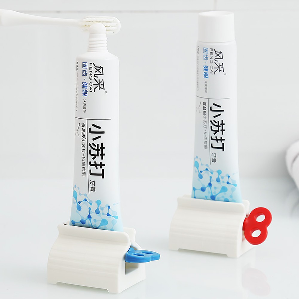 Kẹp nặn kem đánh răng