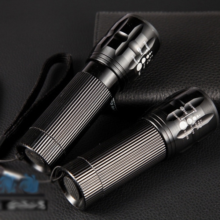 Đèn pin chiếu xa siêu sáng police - GD0936