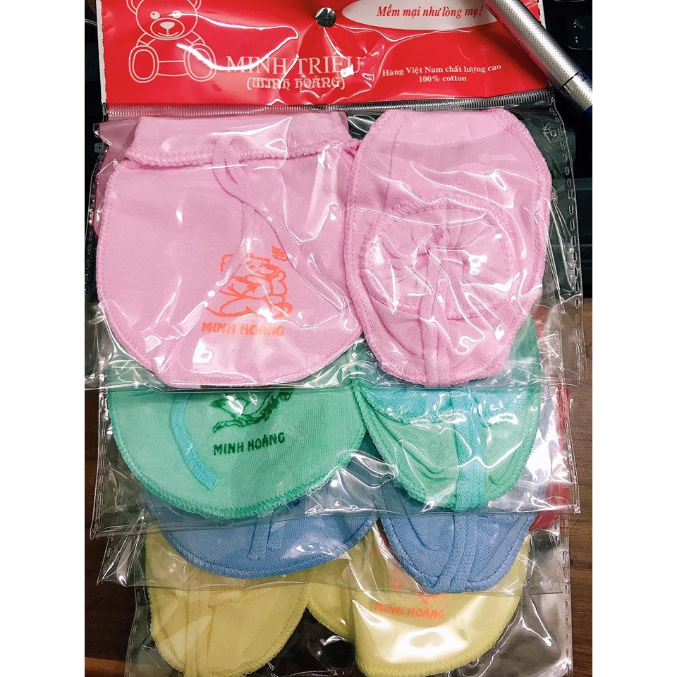 Bao Tay Chân Sơ Sinh Minh Hoàng (1 Set Bao Gồm 1 Bộ Bao Tay Và 1 Bộ Bao Chân)