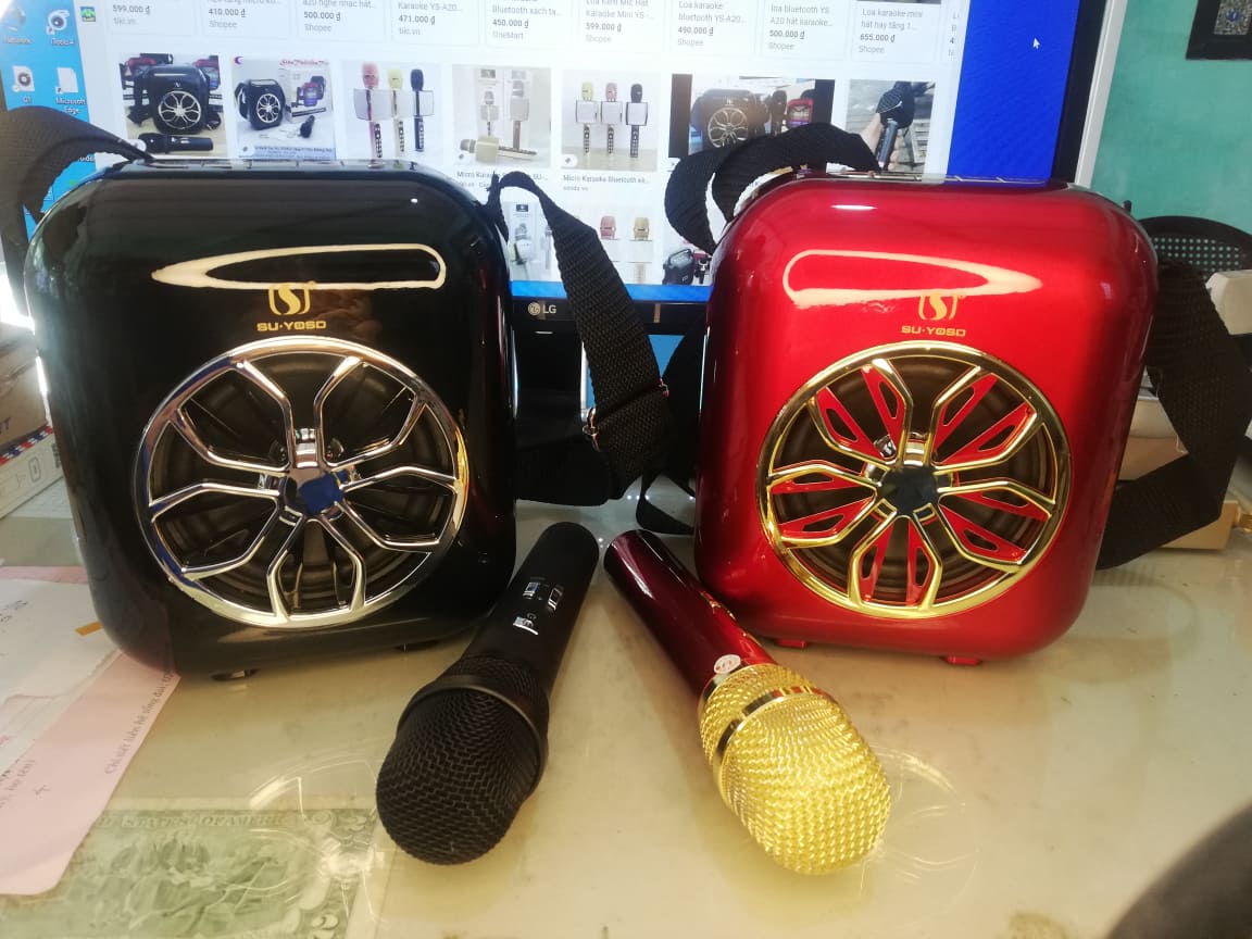 Loa karaoke Bluetooth YS-A20 kèm míc không dây