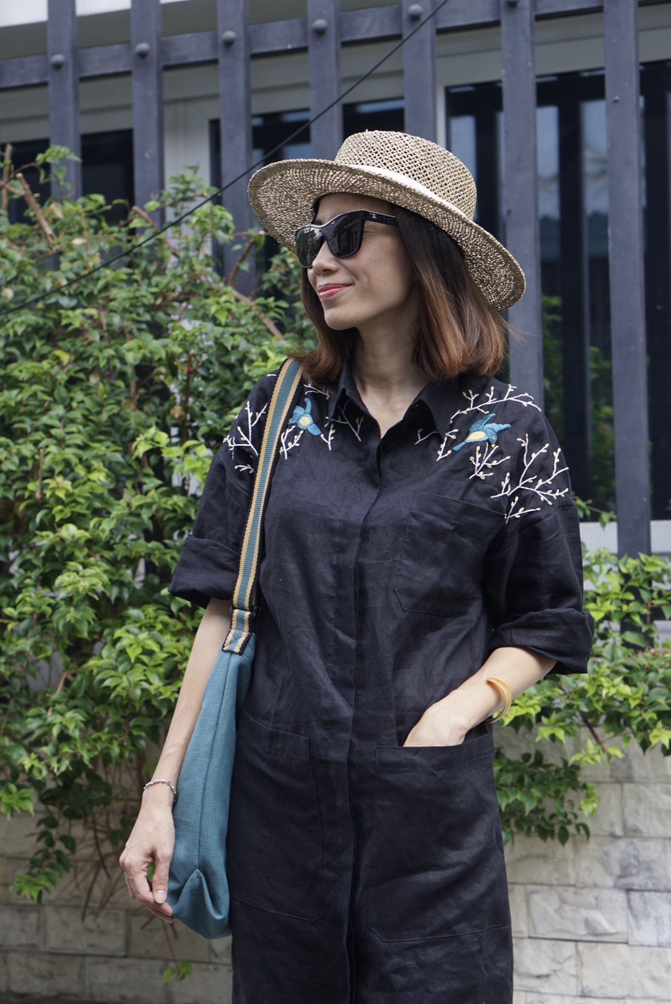 Đầm linen thêu vai - BIJ  MaxMessi