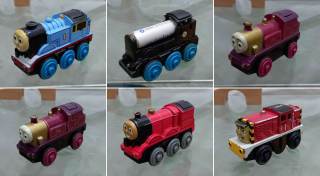HÀNG CŨ - Đầu xe lửa đồ chơi Thomas & Friends hợp kim nam châm CHẠY PIN thumbnail