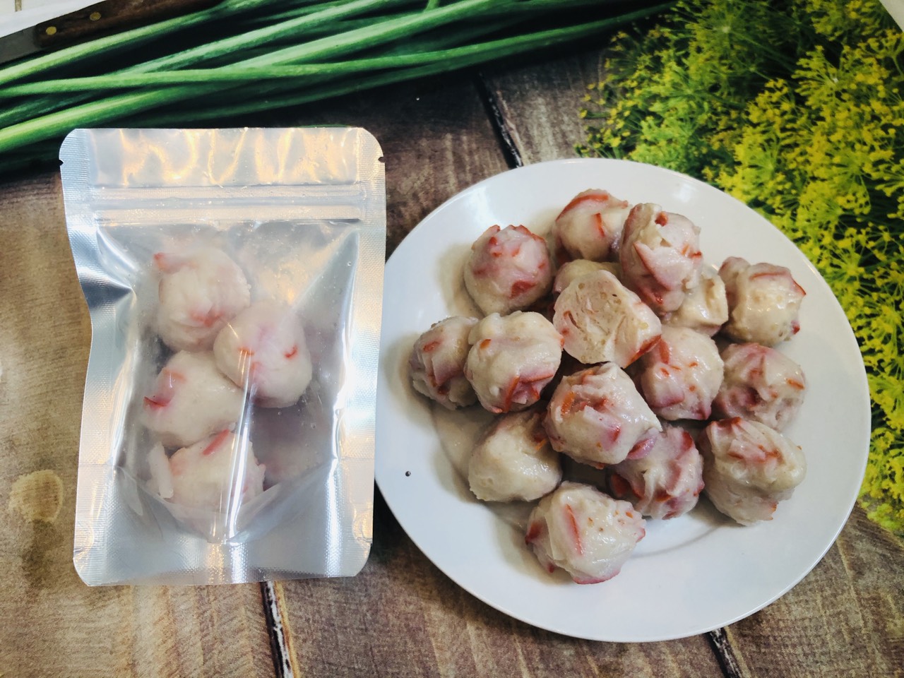 100g Tôm hùm viên EB