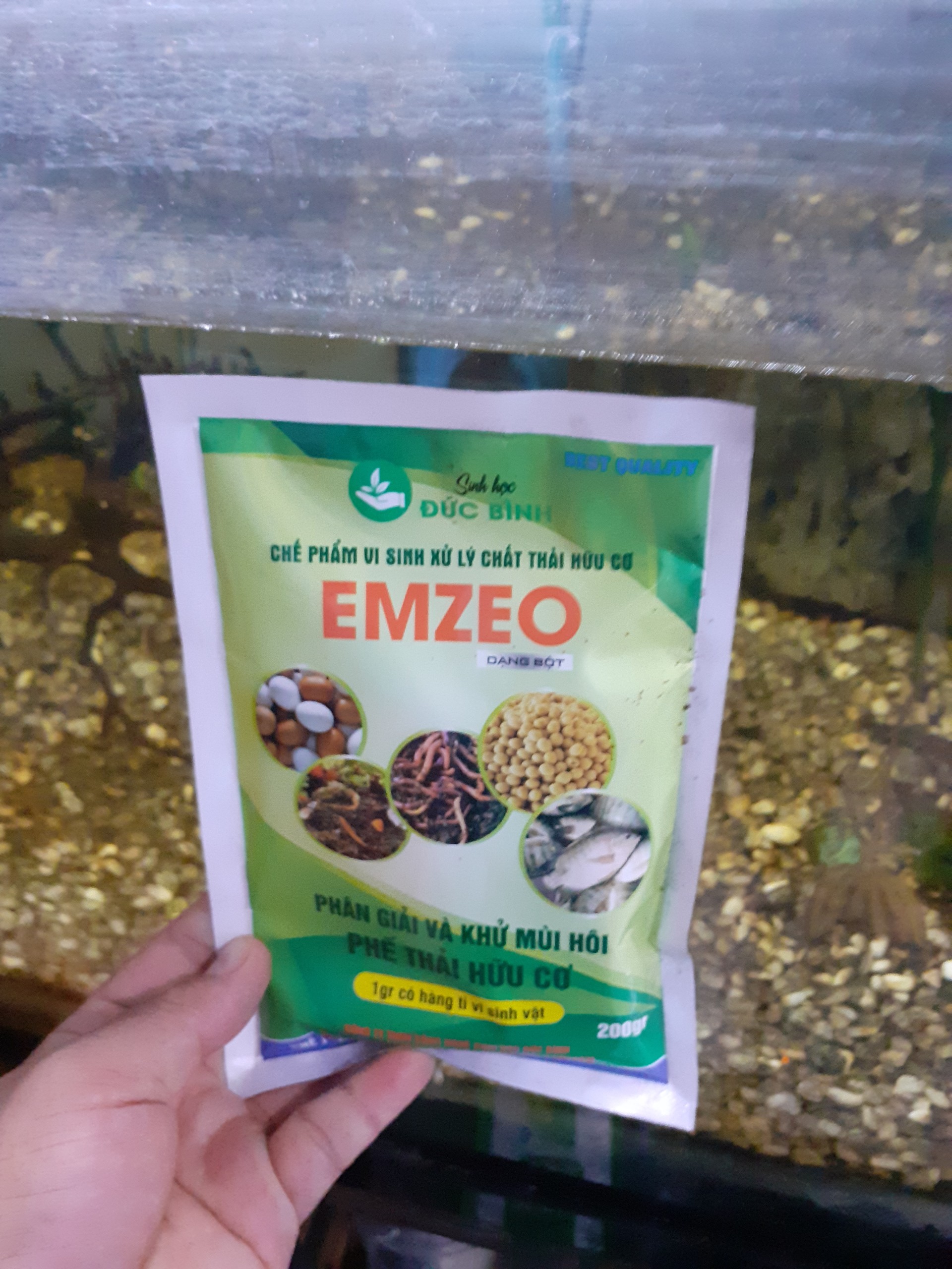Chế phẩm vi sinh emzeo
