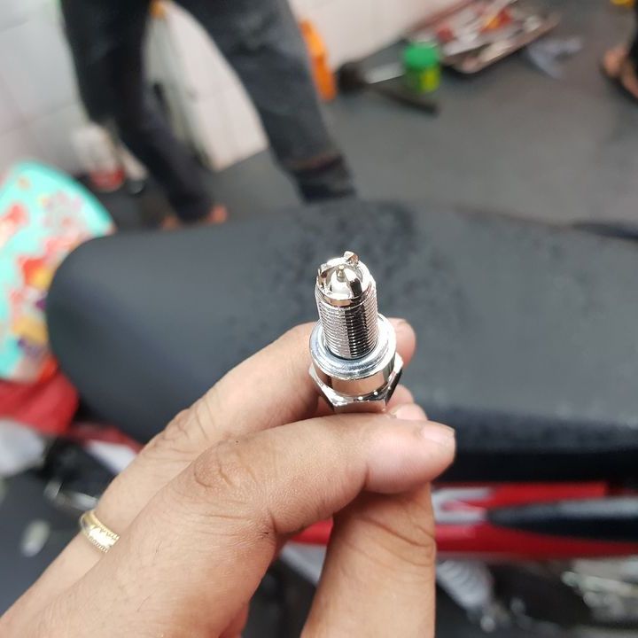 Bugi Sovko 3 chấu B6TJC chân dài 070596