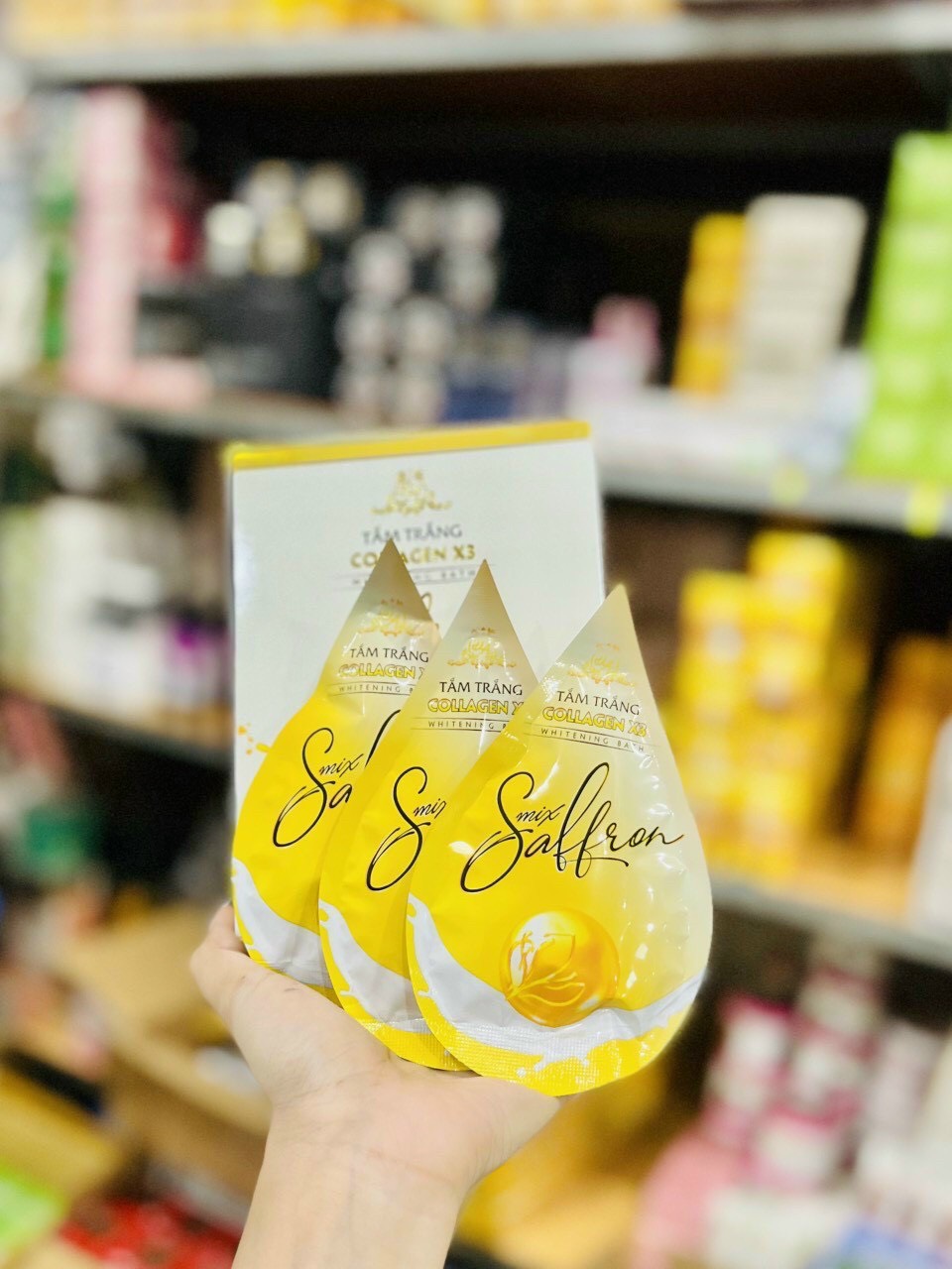 Tắm trắng Collagen X3 Luxury Mix Saffron Đông Anh - Hộp 3 Gói Chính Hãng Đông Anh