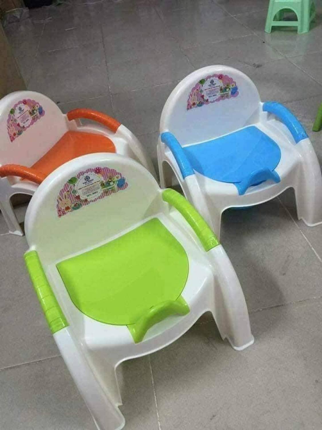 Ghế ăn dặm, bô việt nhật có đệm mông cho bé