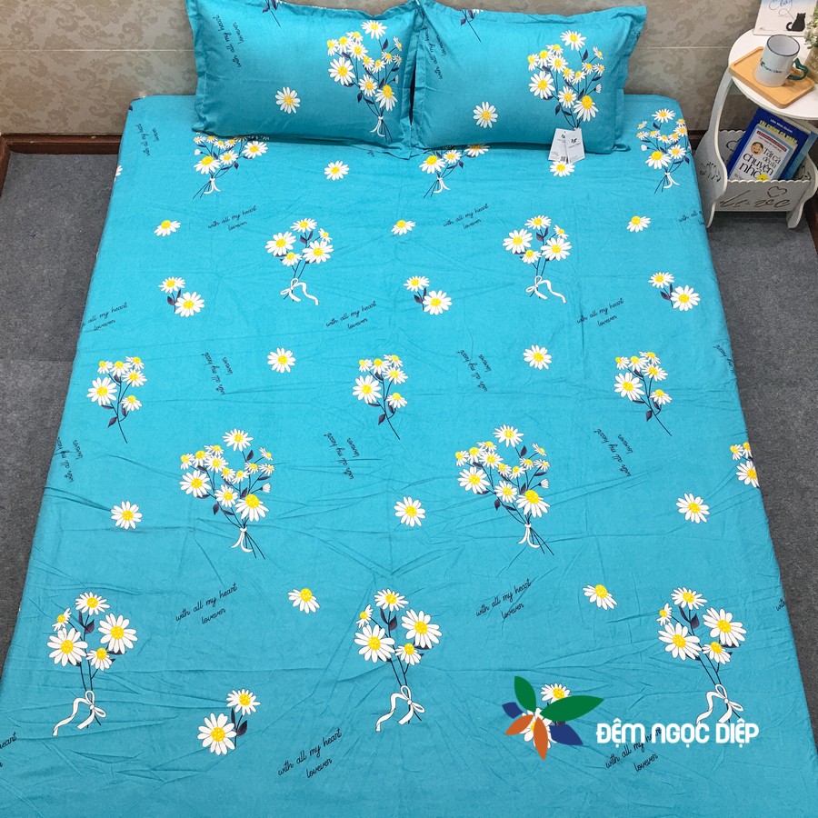 Set ga gối 3 món (1 drap giường + 2 vỏ gối nằm) poly cotton mẫu Hoa Cúc Xanh