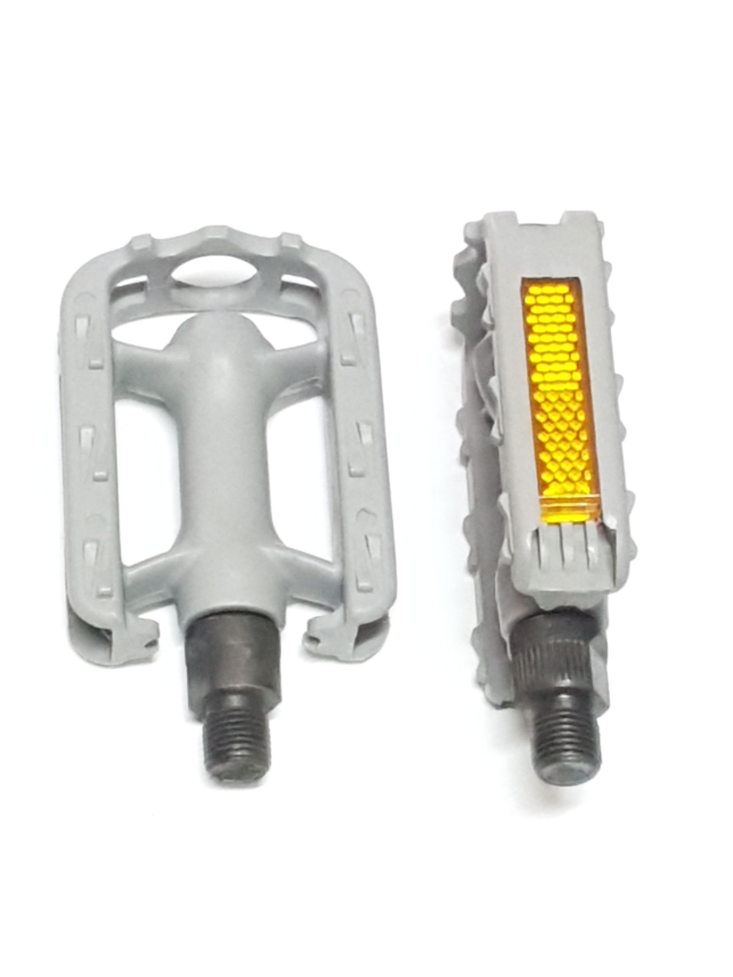 [HCM]BÀN ĐẠP XE ĐẠP XE EM BÉ - 2 CÁI
