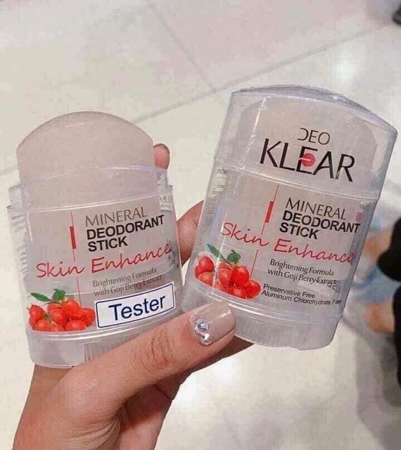 Lăn đá khoáng Klear khử mùi của Thái