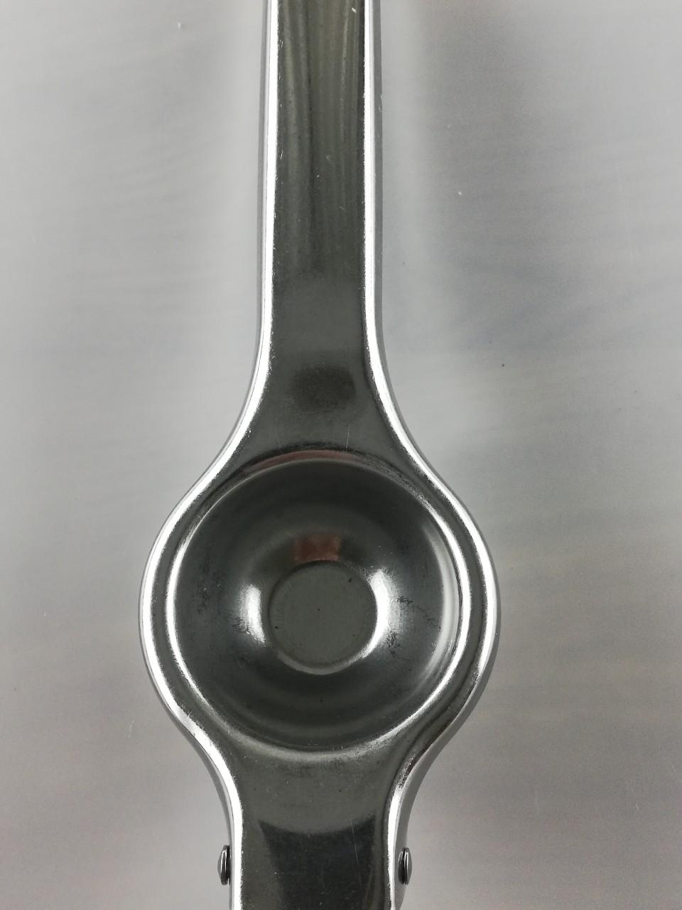 [HCM]Dụng cụ vắt chanh Inox tiện dụng