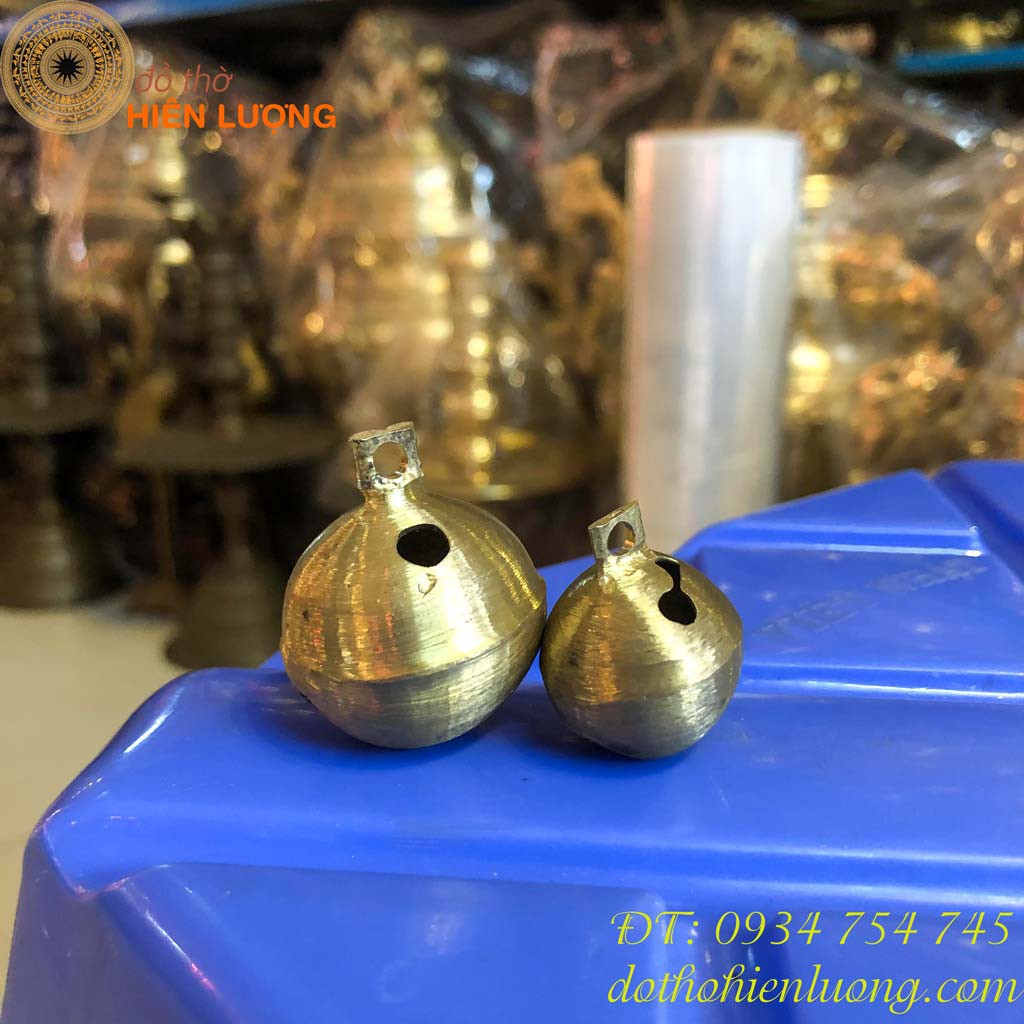 Copper wire dog bells