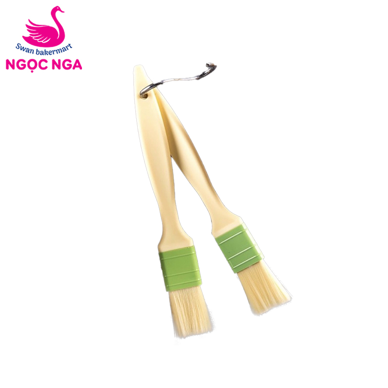 Chổi lông vàng cán nhựa quét mặt bánh 3cm - 5cm