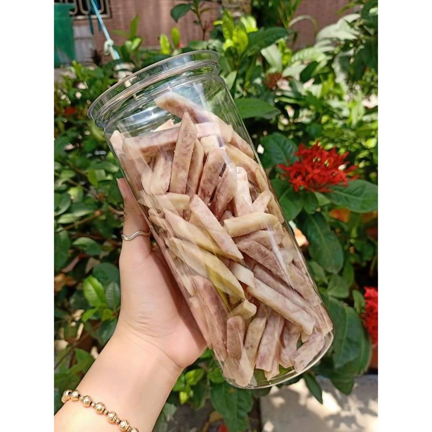 Khoai môn sợi sấy giòn 300gr hũ pét - đồ ăn vặt giá rẻ