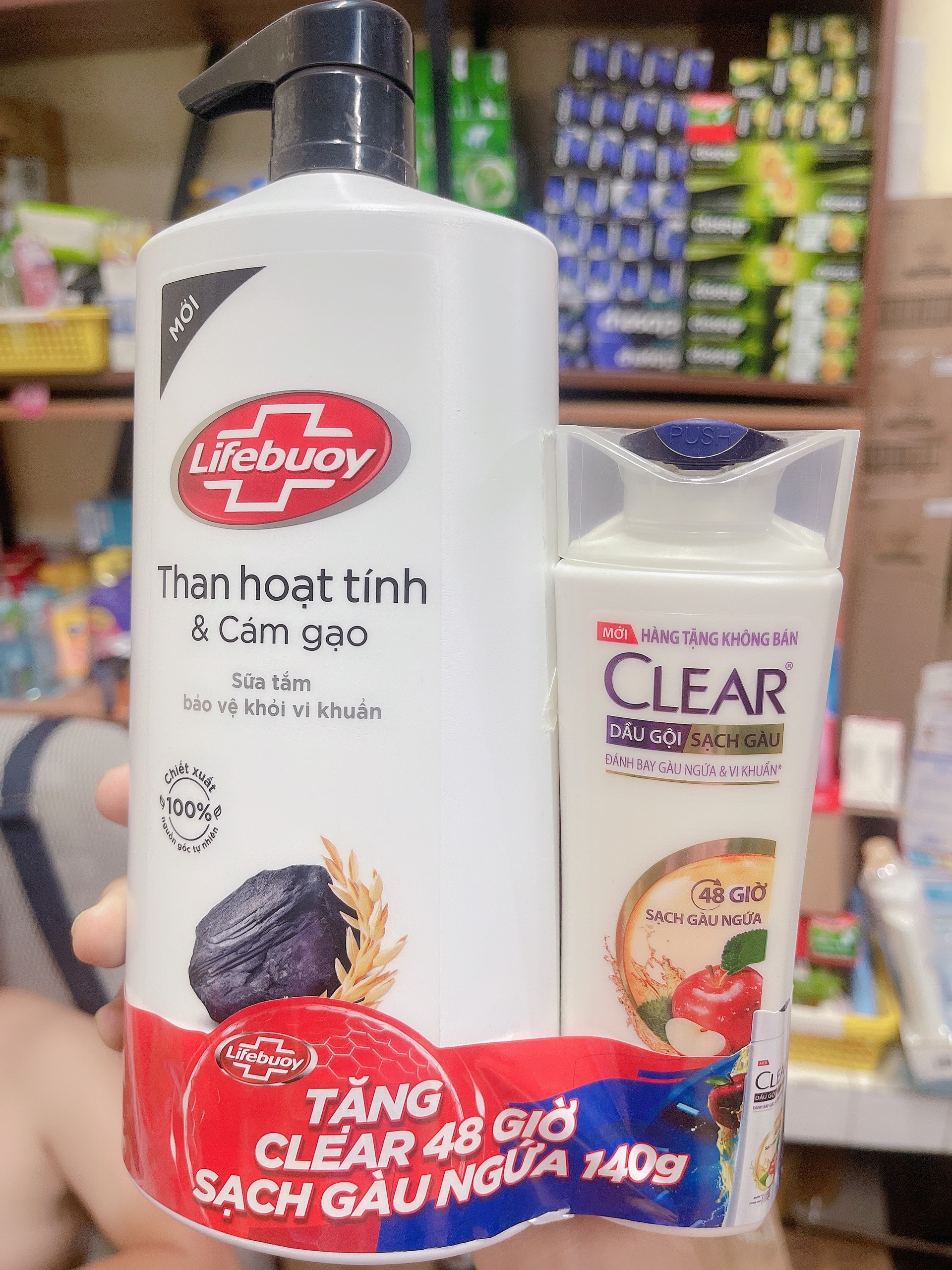 Sữa tắm Lifebuoy chai 800gr (có loại Kèm Khuyến Mãi)