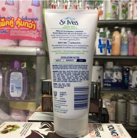 Sữa Rửa Mặt St.Ives Blemish Control Apricot Scrub