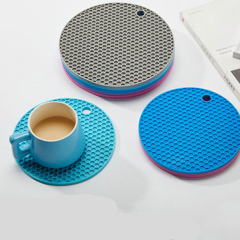 Miếng lót cách nhiệt bát đĩa xoong nồi silicon cao cấp
