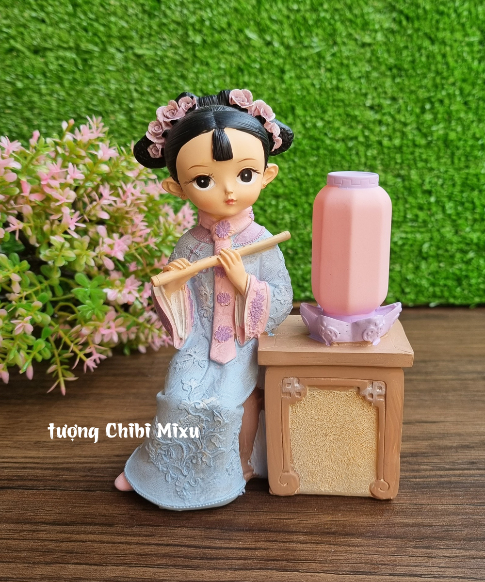 [HCM]Tượng thiếu nữ cổ trang ngồi thổi sáo dưới đèn