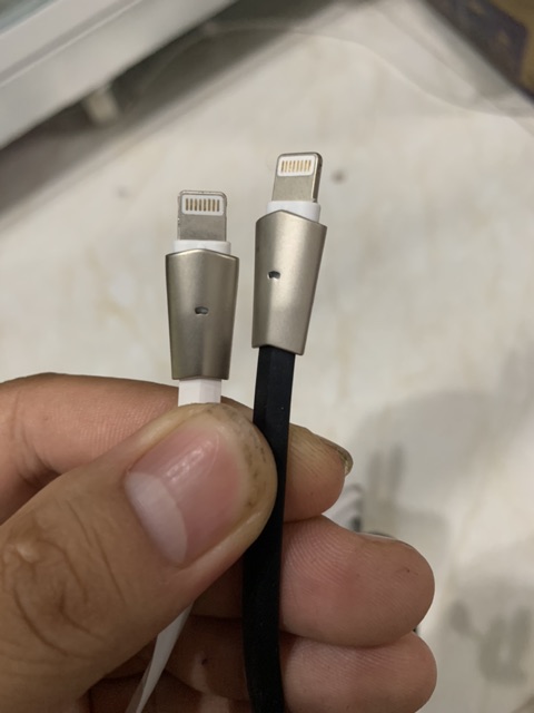 Cáp iphone dài 2m với 1m30 giá rẻ