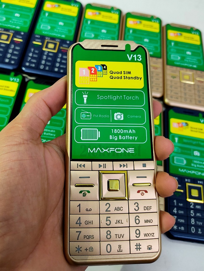 [HCM]Điện thoại 4 sim 4 sóng Maxfone V13