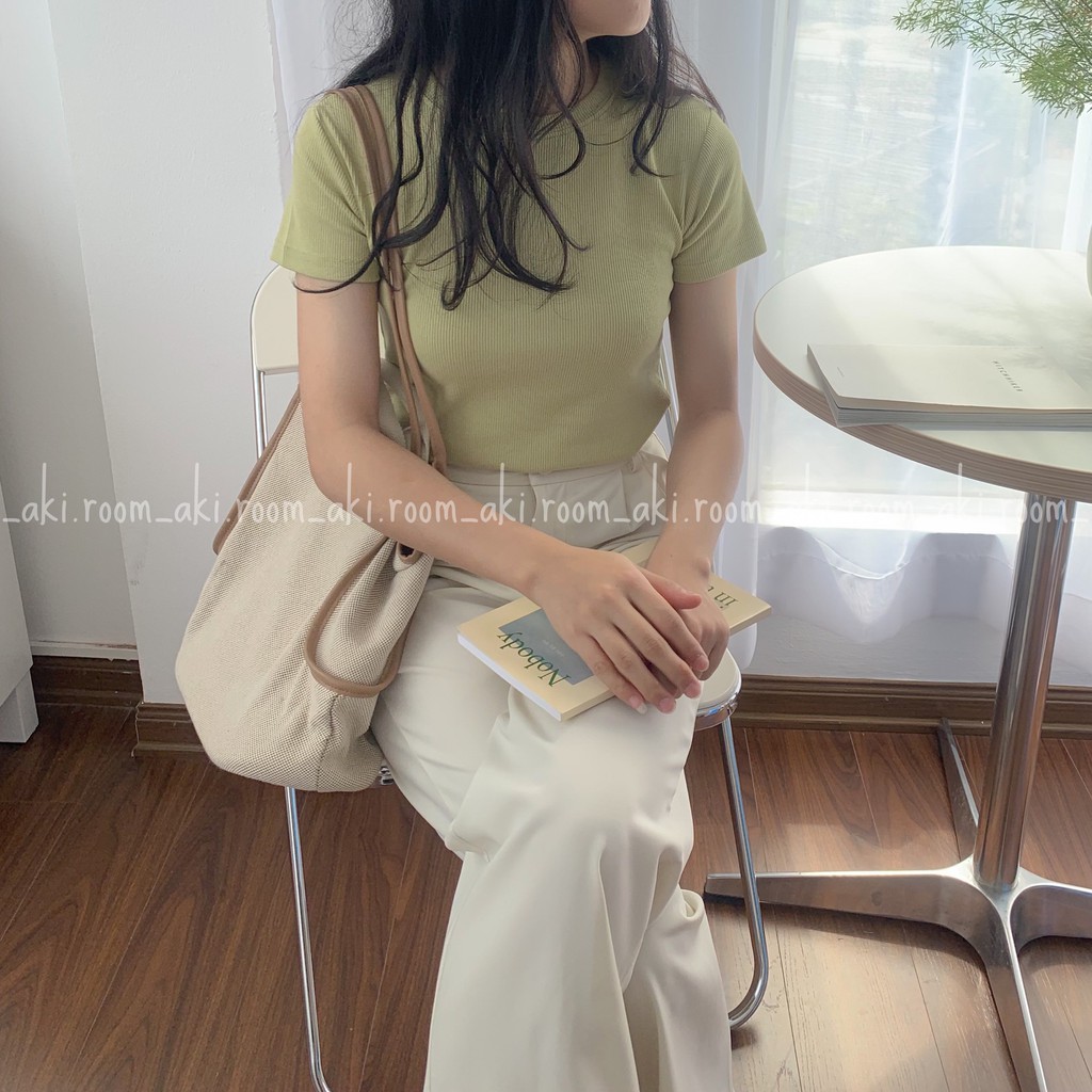 Áo thun tăm, áo thun gân trơn cổ tròn basic chất dày dặn co giãn - Akiroom