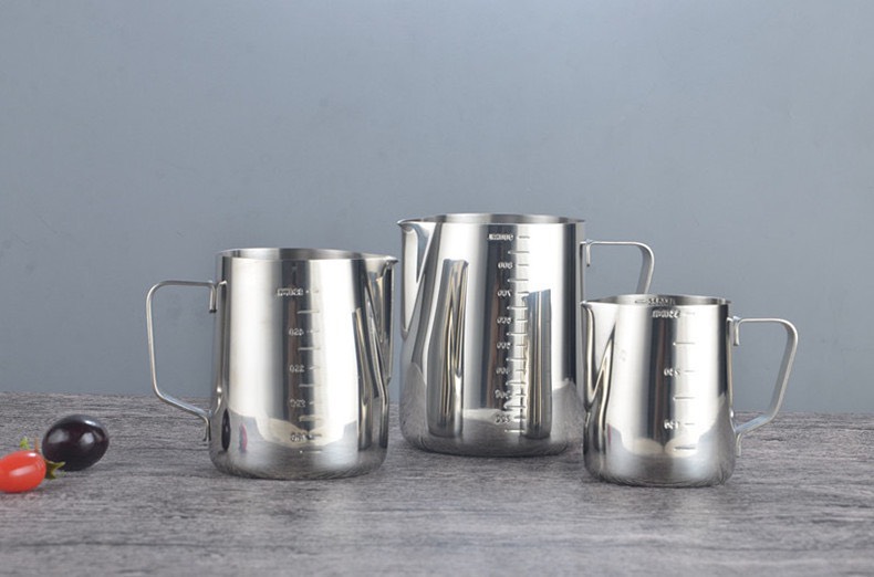 Ca Đánh Sữa Inox #201 [ Có Vạch Chia ]