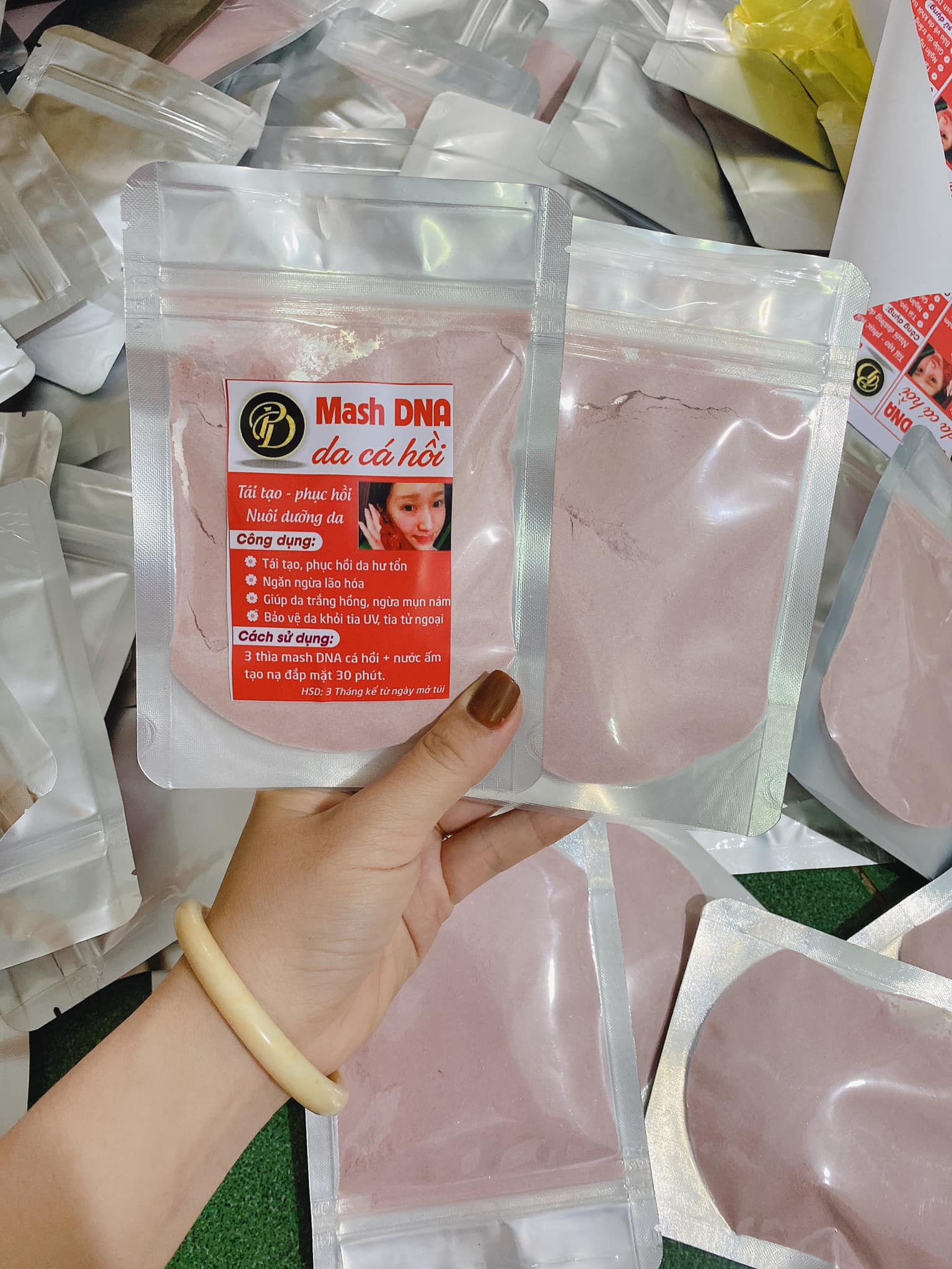 Mặt Nạ Dna Cá Hồi