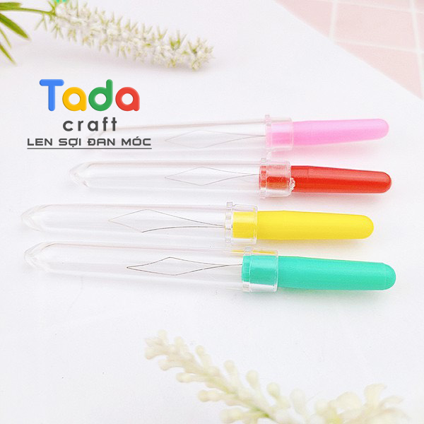 Cây xỏ kim chỉ hổ trợ xỏ chỉ vào kim nhanh tiện lợi