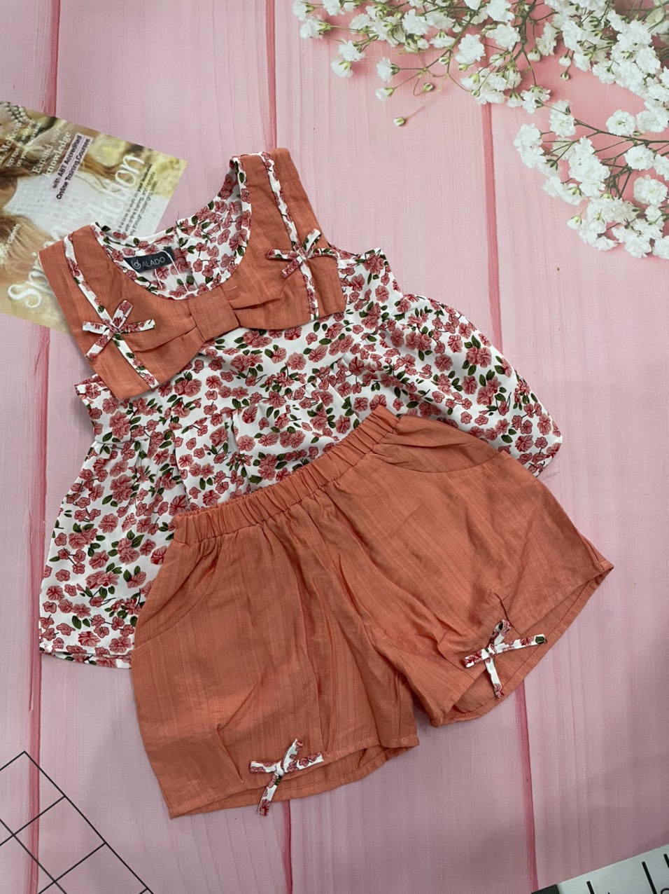 [Nhập RS0822 giảm 30k cho đơn 99k]Bộ đồ cotton đùi hoa bé gái