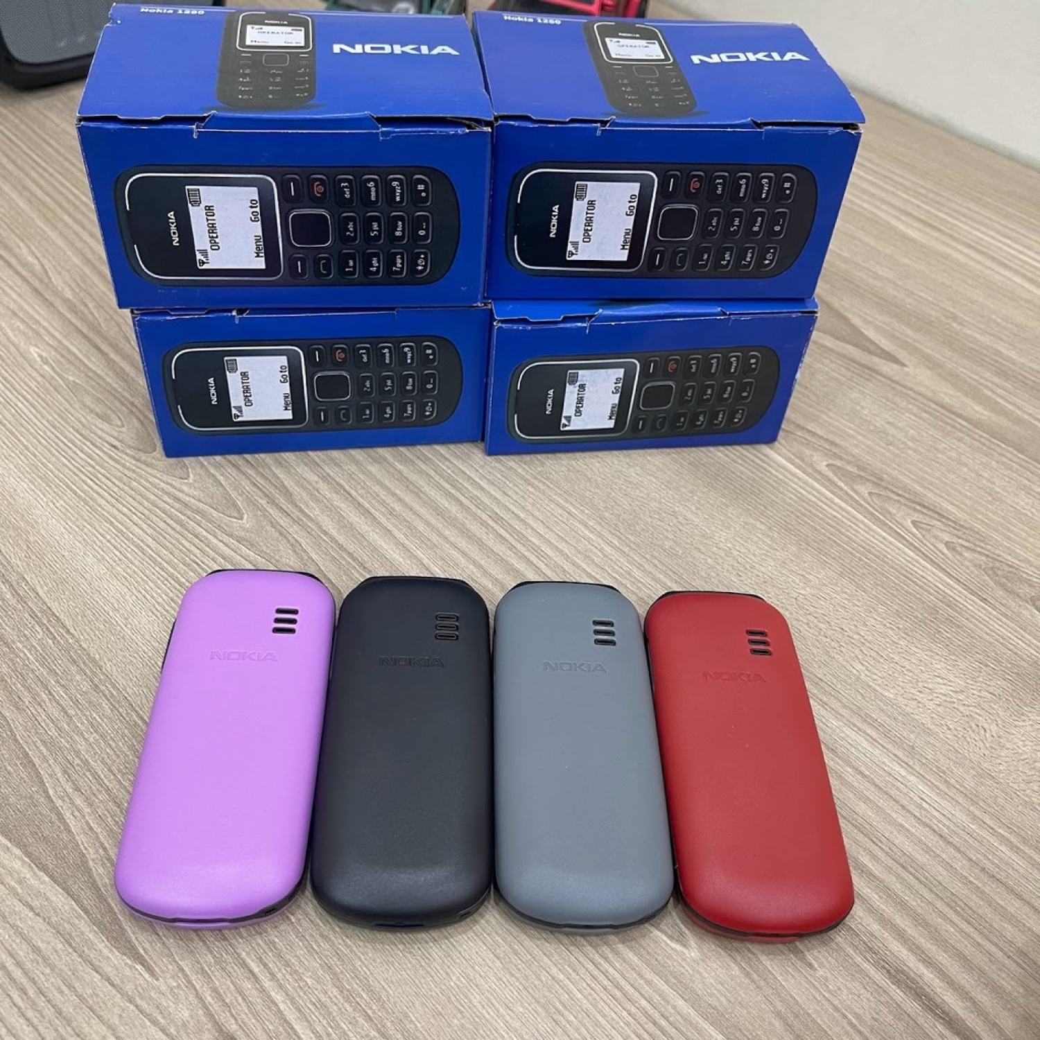 Điện thoại Nokia 1280 FullBox - Có đủ pin và sạc