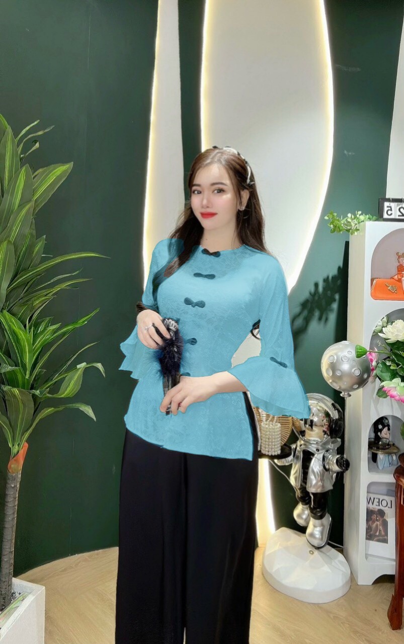 Sét bộ bà ba gấm tay loe nút tàu xinh xắn