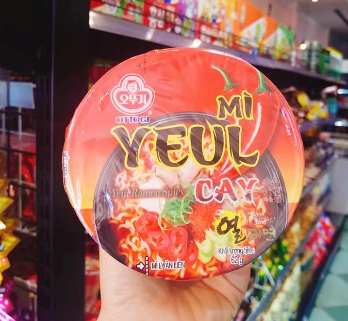 1 Thùng Mì ly ăn liền - Mì Ly Yeul cay 62g