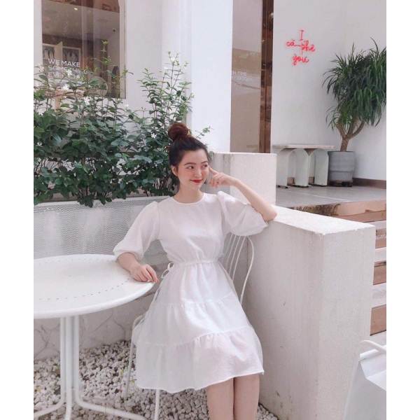 Váy tay lỡ ba tầng