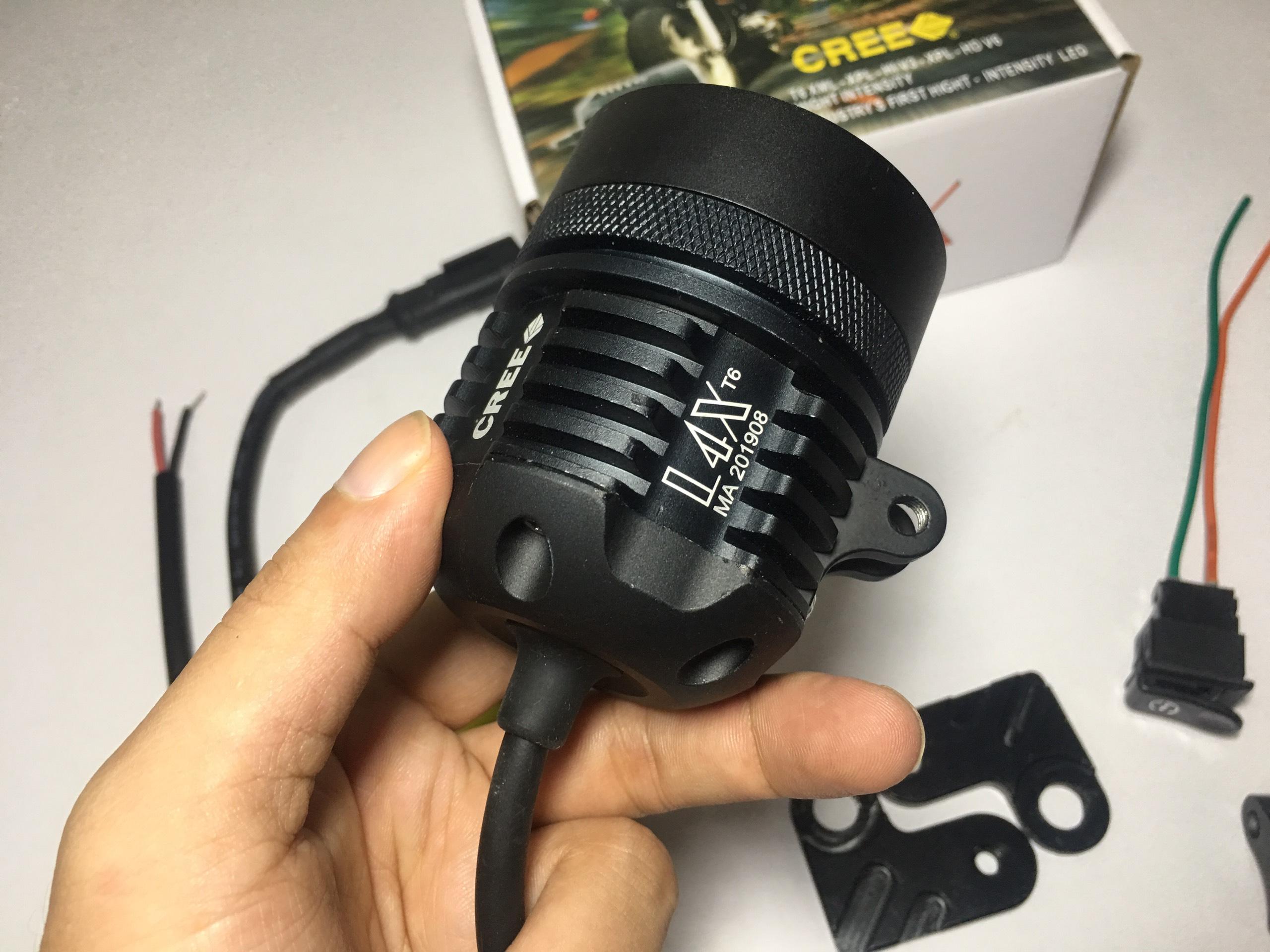 ĐÈN TRỢ SÁNG L4X CHÍP T6 KÍNH TÍM
