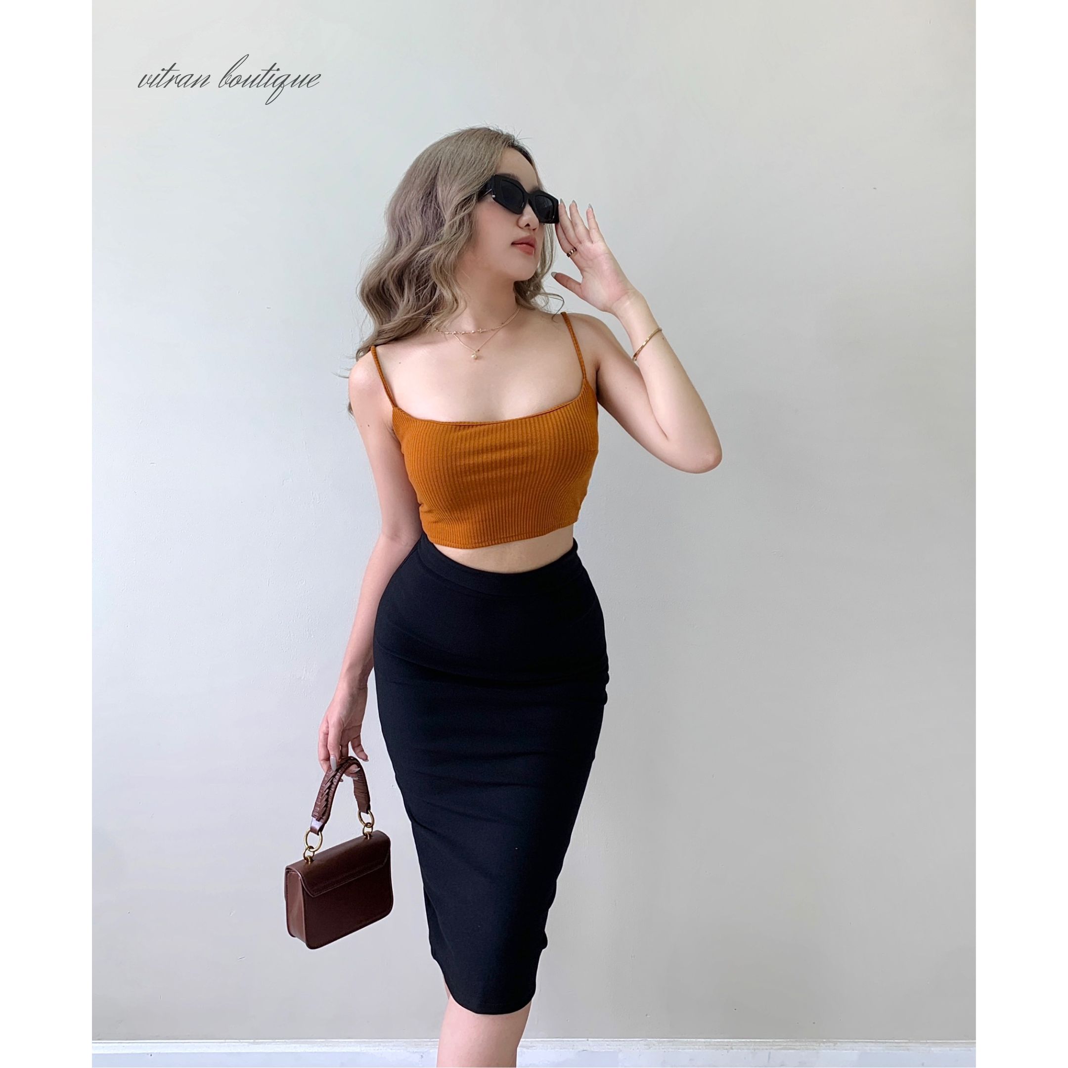 Chân Váy Bút Chì Xẻ Sau Dáng Dài 70Cm