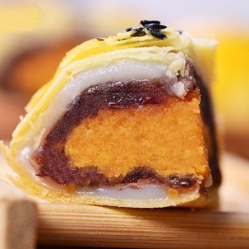 Bánh trứng vịt biển Momi