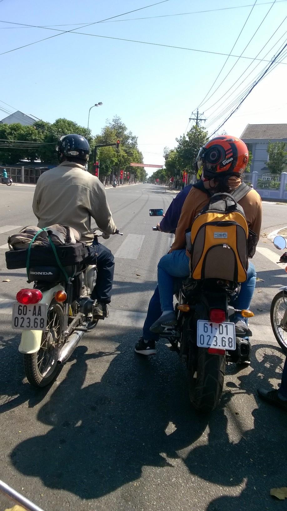 da lợp cho yên xe 67