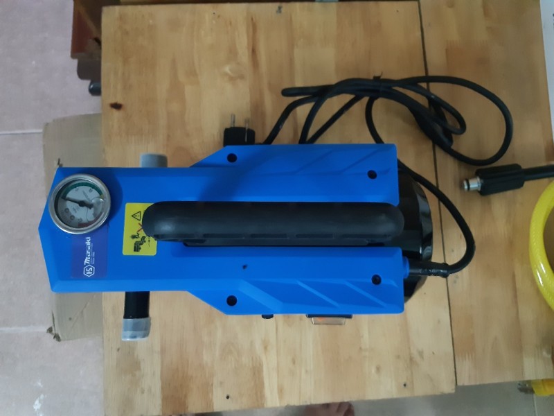 máy rửa xe MASAKI 90 , 1800w
