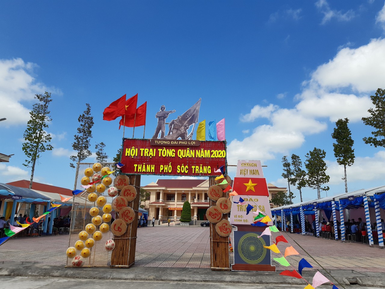 cờ đoàn - đội