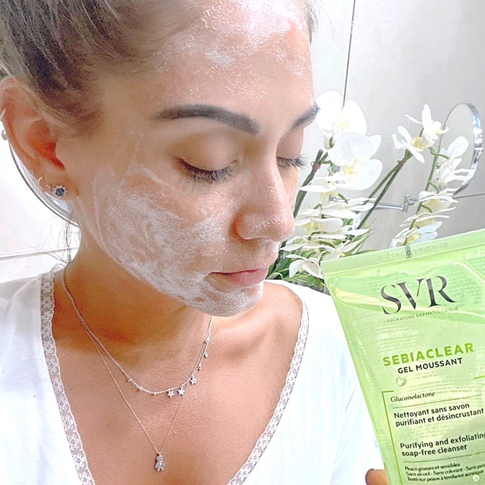 Gel rửa mặt không có xà phòng SVR SEBIACLEAR GEL MOUSSANT giúp làm sạch và loại bỏ tế bào da chết