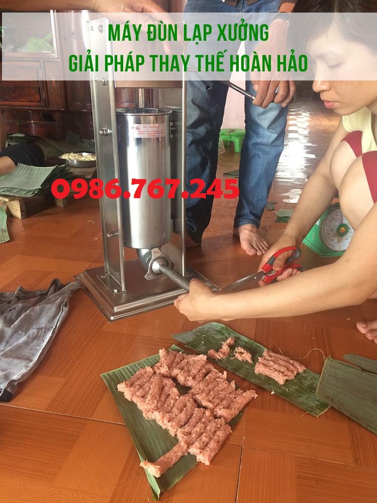 Máy đùn xúc xích ,lạp xưởng ,pate 3 lít quay tay