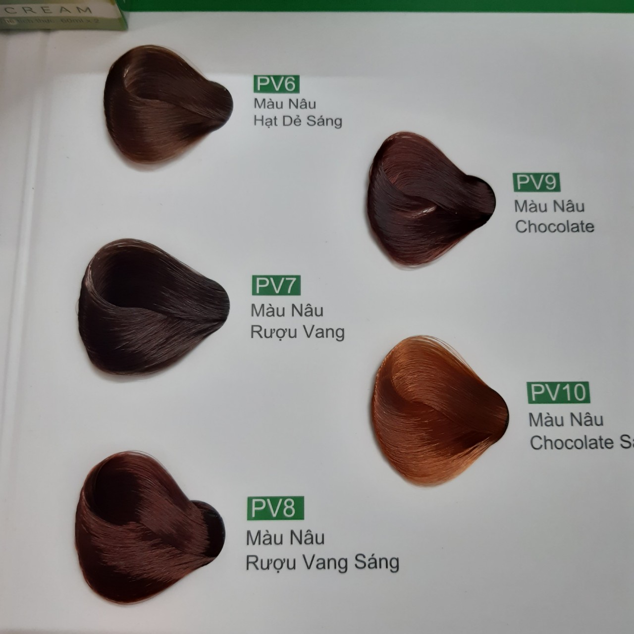 KEM NHUỘM TÓC THẢO MỘC PHỦ BẠC